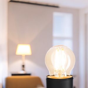 Foco led G45 base E27 4W 420LM 2500K vidrio ámbar