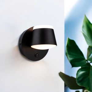 Aplique LED Lux negro con luz cálida 12W