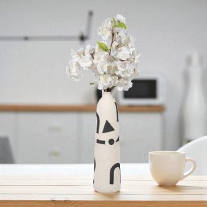 florero de Almacenes Marriott Ecuador – Compra online en www.almacenesmarriott.com rápido y seguro. Envíos a todo el país. Recibe 20% en tu primera compra. Encuentra regalos de cumpleaños, aniversario, boda y navidad.