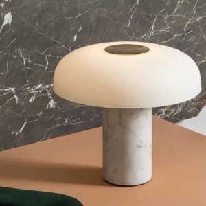 lámpara de mesa moderna en Ecuador