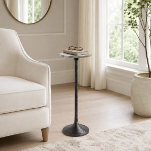 mesa lateral Cómprala ya en Almacenes Marriott, la tienda online líder en Ecuador en decoración.